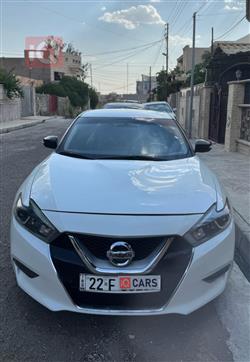 Nissan Maxima